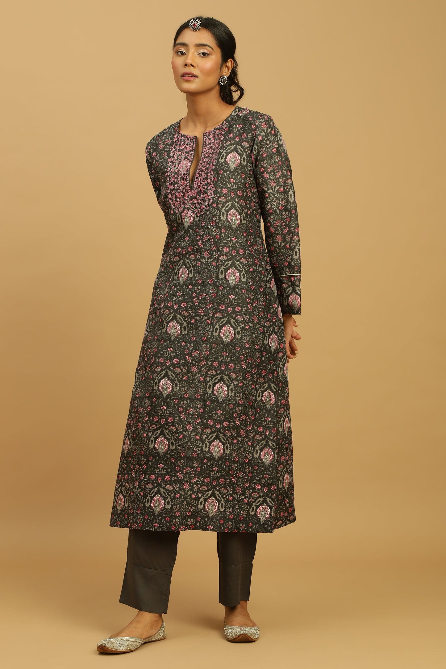 BLACK BOOTIE JAAL SILK TUNIC SET ( 2 pcs)