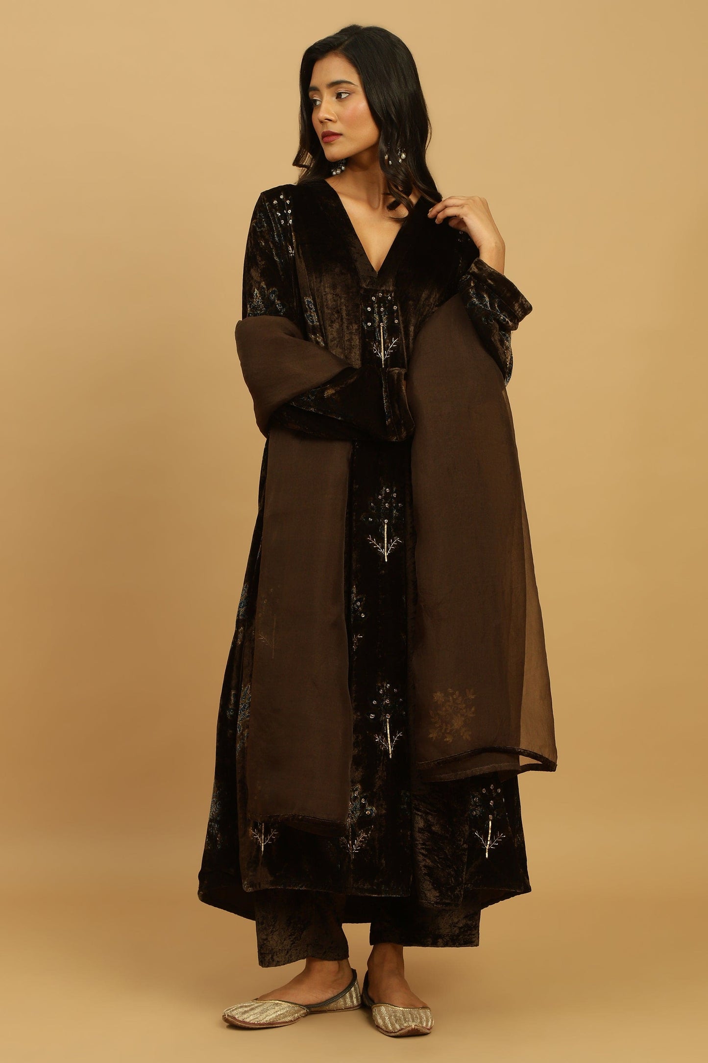 CHOCOLATE BOOTIE VELVET AJRAKH KURTA SET (3 Pcs)