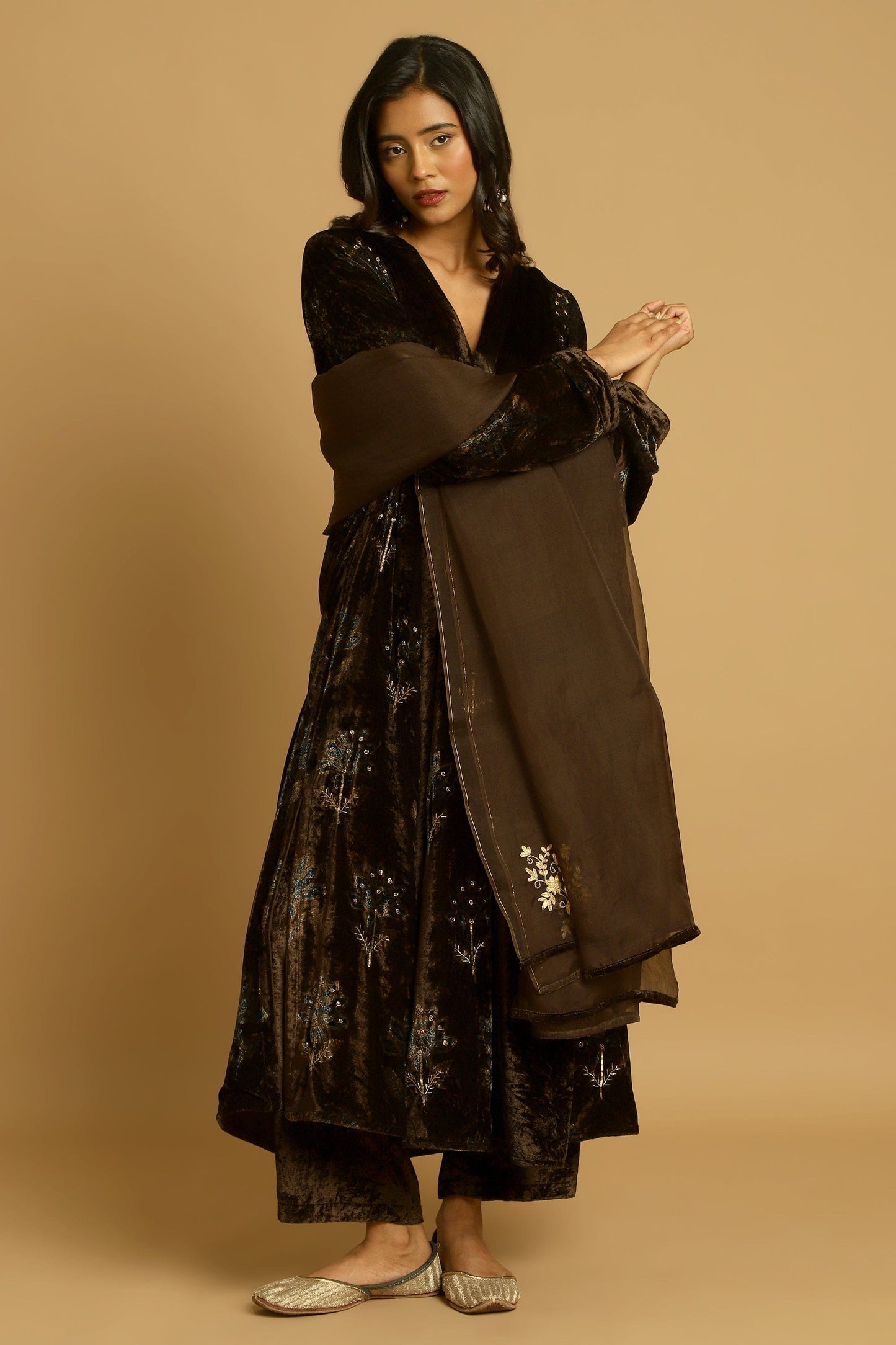 CHOCOLATE BOOTIE VELVET AJRAKH KURTA SET (3 Pcs)
