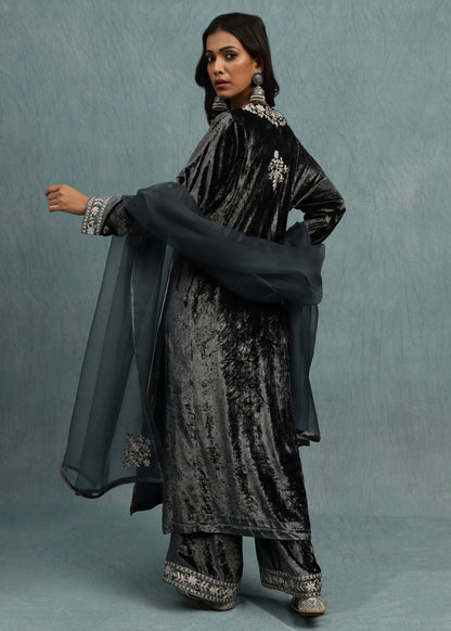 Grey Embroidered Silk Velvet Kurta Set- (3 Pcs Set)