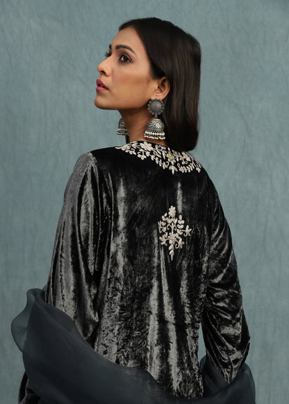 Grey Embroidered Silk Velvet Kurta Set- (3 Pcs Set)