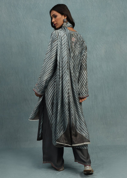 Grey Indigo Shibori Silk Hand Dyed Kurta Set- (3 Pcs Set)