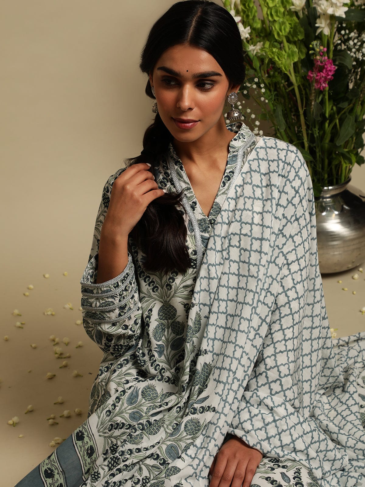 Indigo Anaar Jaal Cotton Silk Hand Block Printed Kurta- (3 Pcs Set)