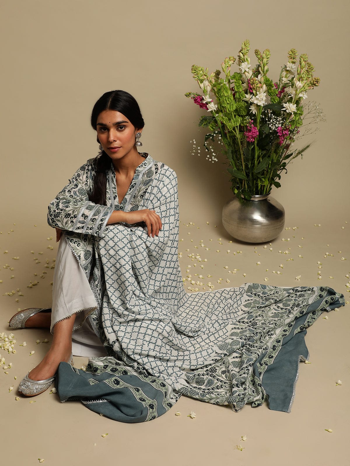 Indigo Anaar Jaal Cotton Silk Hand Block Printed Kurta- (3 Pcs Set)