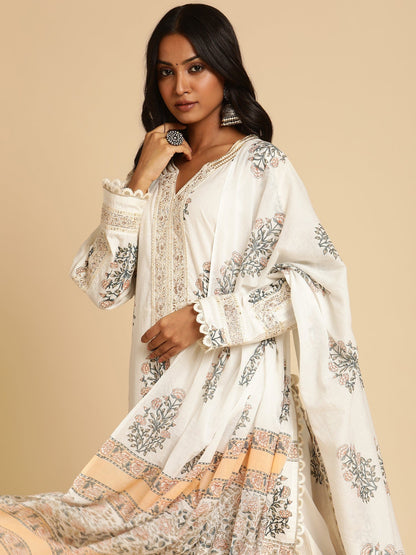 Peach Long Bootie Organic Cotton Hand Block Printed Kurta - (3 Pcs Set)